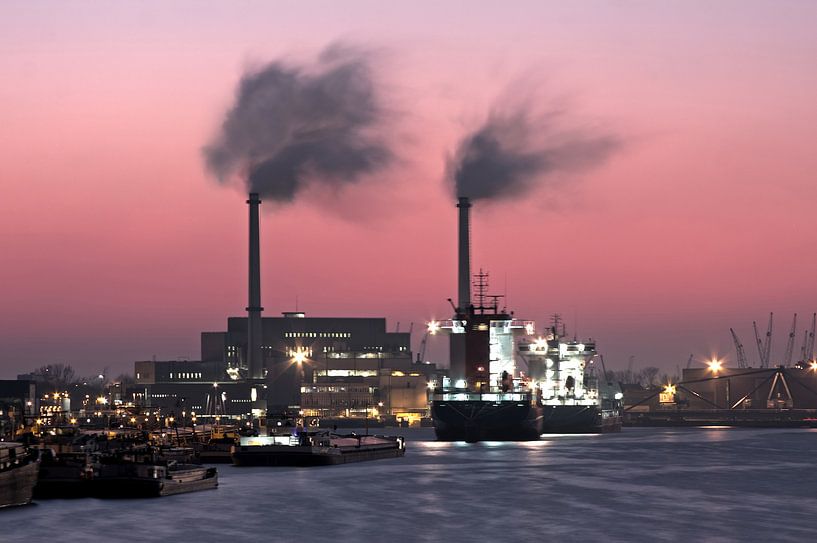 Le port de Rotterdam au coucher du soleil par Eye on You