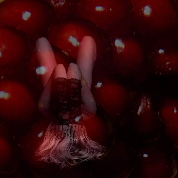 Red lady von Sense Photography