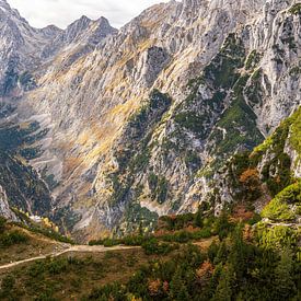 Mountain world Garmisch-Partenkirchen by Tim Lee Williams