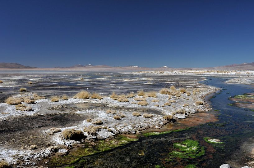 Salar d&#039;Uyuni: the magic of contrasting landscapes by Frank Photos
