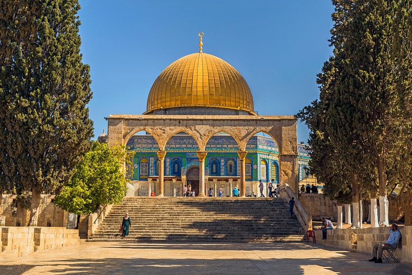 Le Dôme du Rocher, un sanctuaire islamique situé sur le Mont du Temple, à Jérusalem, en Israël. par Mieneke Andeweg-van Rijn