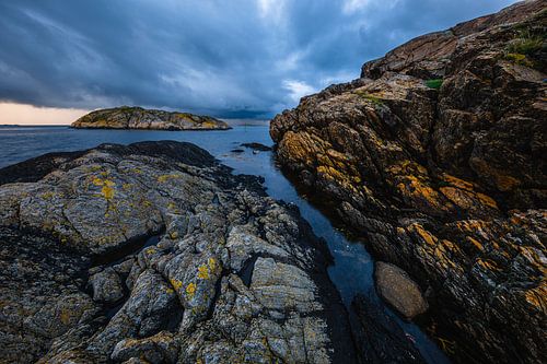 Coarse rock on the west coast of Sweden