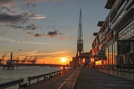 Hamburg - Promenade nocturne le long de l'Elbe sur Sabine Wagner
