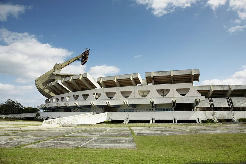 Estadio Panamericano (Stade Panaméricain de La Havane) est un stade multifonctionnel près de Cojimar par Tjeerd Kruse