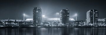 Feyenoord Stadion ‘de Kuip’ Zwartwit Reflected Panorama 3:1 van Niels Dam
