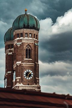 Historische gebouwen "Frauenkirche" portretformaat van Pitkovskiy Photography|ART