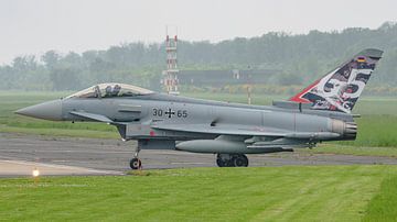 Luftwaffe Eurofighter Typhoon met special livery. van Jaap van den Berg