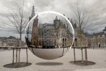 Magic in Glass: St John's Caught by Tonny Verhulst