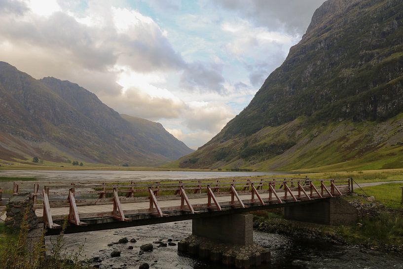 Schotland Loch Achtriochtan by Robert Dibbits