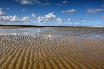 Rimpels noordzeestrand Texel van Ronald Timmer