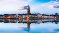 Reflectie van Deventer in de IJssel met wolken van Bart Ros thumbnail