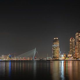 Rotterdam bij nacht van Alco Vos