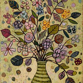 Vase mit fröhlichen Blumen von Blumen Studio