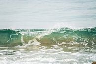 Wellen im Meer von Nicole Nagtegaal Miniaturansicht