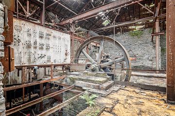 Verlaten industrie - Kolenmijn van Gentleman of Decay