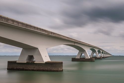 Die Brücke über die Oosterschelde