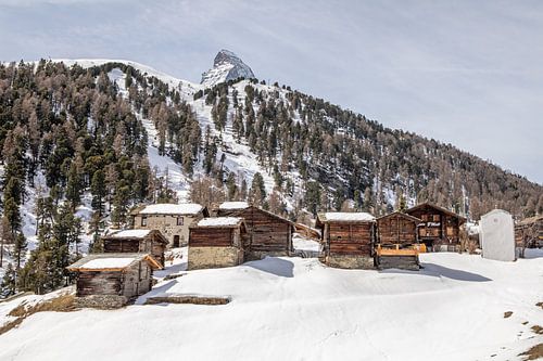 The hamlet of Z'Mutt on the Matterhorn