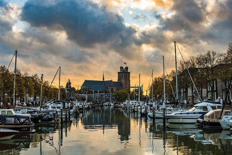Grote Kerk in Dordrecht at sunset by Lizanne van Spanje