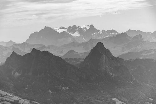 Zwitserse alpen (zwart-wit)