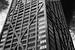 Fassade aus Glas und Stahl des John Hancock Center in Chicago USA in schwarz-weiss von Dieter Walther