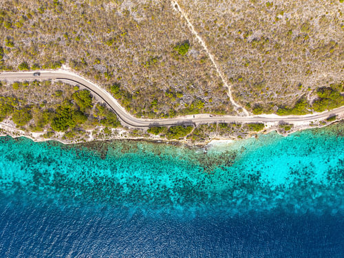 The turquoise coastline of Bonaire