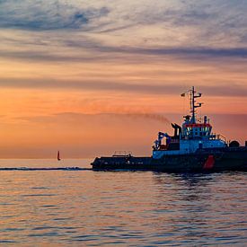 Workboat by artpictures.de