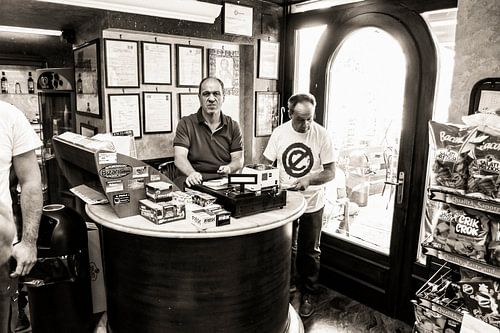 Holzwolle-Bar in Corleone