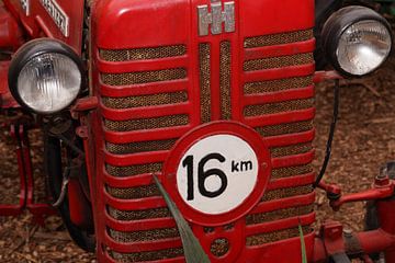 Close up Tractor MC Cormick D serie exclusief van Excellent Photo