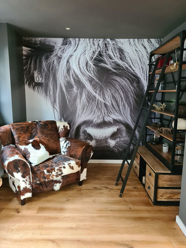 Portrait Scottish Highlander black and white  by Sandra van Kampen 