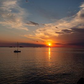Ibiza sunset by Berdien Hulsdouw