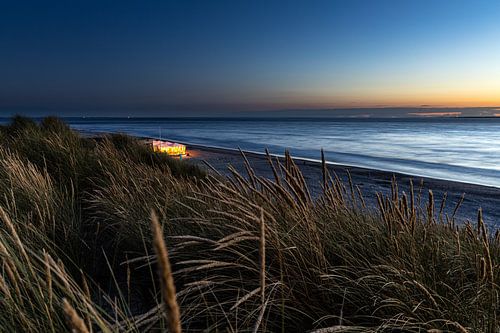 Evening at sea van Marco Linssen
