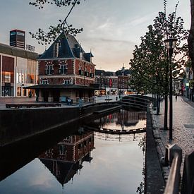 De Waag in Leeuwarden van Nando Foto
