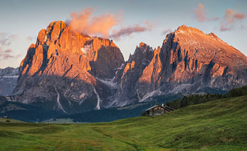 Non, il n'y a pas de volcans dans les Dolomites.