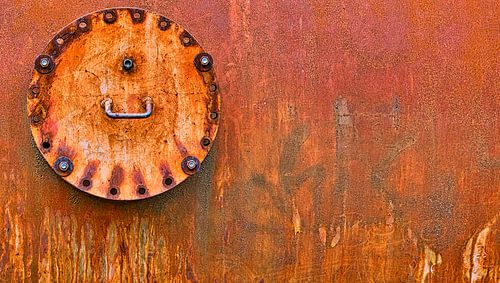 Industrieller roter Deckel