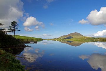 Avondsfeer in Connemara van Reinhard  Pantke