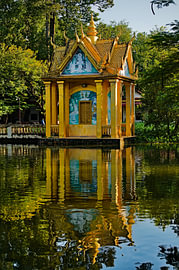 Wassergelassene Ruhe und khmerische Mystik in Kambodscha von Frank Photos