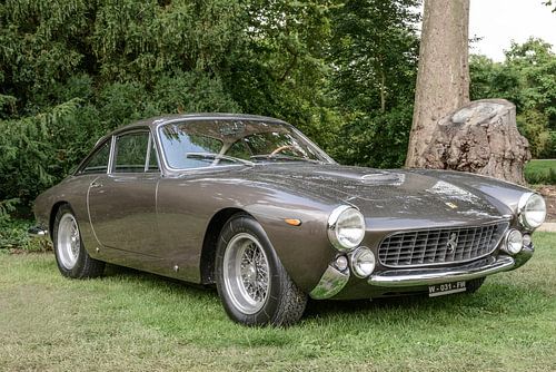 Ferrari 250 GT Berlinetta Lusso klassieke Italiaanse GT-auto uit de jaren '60