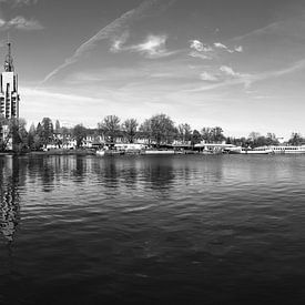 Potsdam - Skyline on the Havel (Panorama black and white) by Frank Herrmann