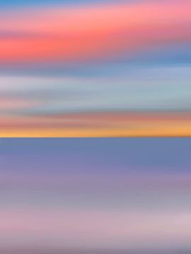 Ethernal Sunrise At Sea - Captivating Art Print van Annelies Hoogerwerf