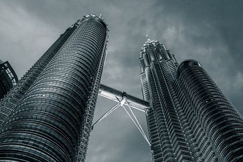 Petronas Towers – Staal en Perspectief