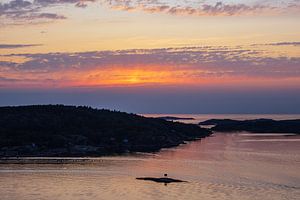 Sonnenuntergang in der Stadt Fjällbacka in Schweden
