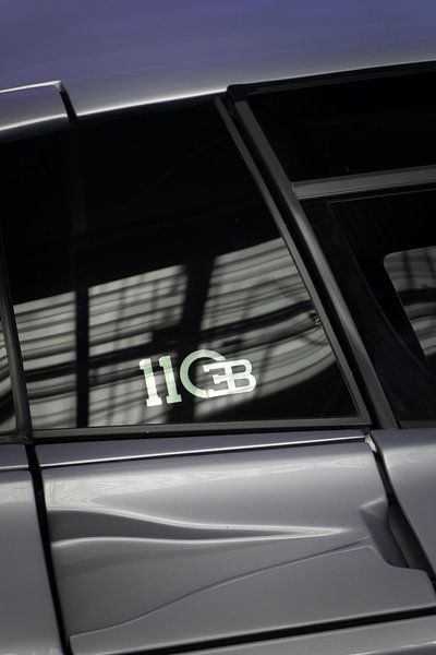 Bugatti EB 110 von Ryan van Pelt