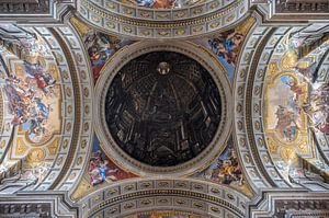 Cathedral Skies – Himmlische Perspektiven