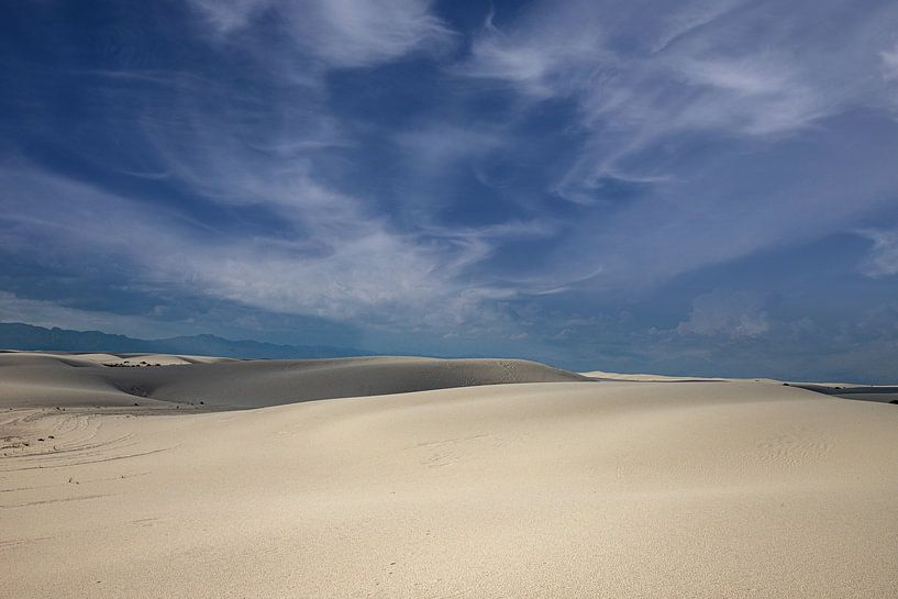 White Sands National Park New Mexico by Gert Hilbink
