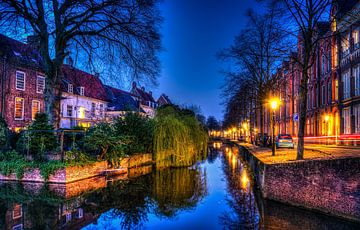 Gracht aan de Zuidsingel van Kei(stad) Donker