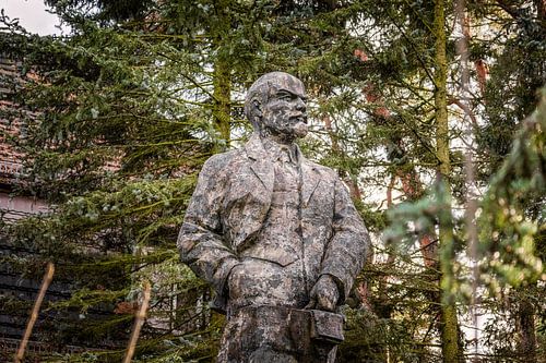 Duitsland - Lenin standbeeld op een verlaten plek
