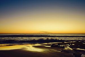Early morning waves