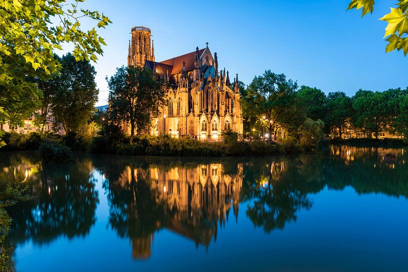 Sint-Janskerk aan de Feuersee in Stuttgart van Werner Dieterich
