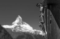 Christ statue with Matterhorn by Menno Boermans thumbnail