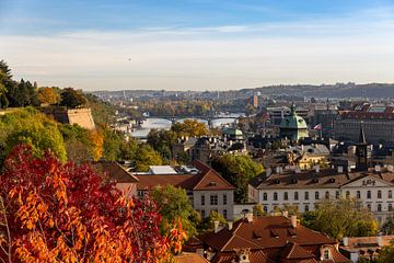 Prague en automne sur Dennis Eckert